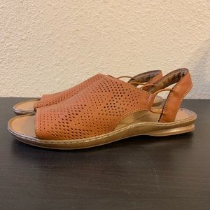 Clarks Artisan Sandals Sz 10